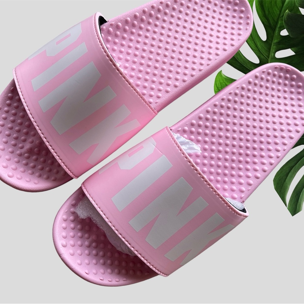 NEW Small VS PINK Slides in pink daisy Logo